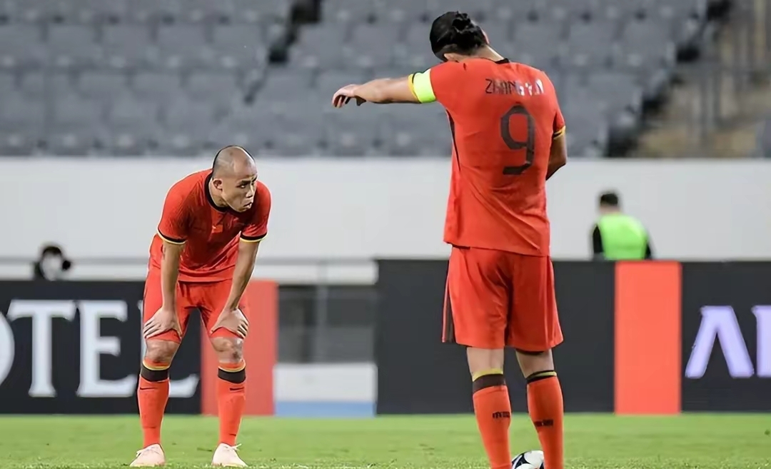 关于赛后意甲焦点战，斯图加特单刀错失，目标明确，医务组通报恢复的信息